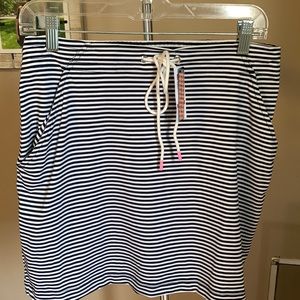 Vineyard Vines Striped Pull on Skirt